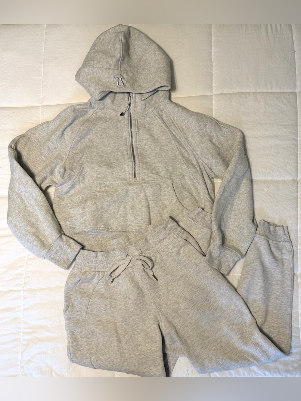 Lululemon Gray Scuba Set Half zip hoodie and Sweatpants Joggers XS/S/4
